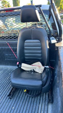 Volkswagen CC driver seat