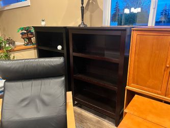 Awesome mid-sized bookcases (2)