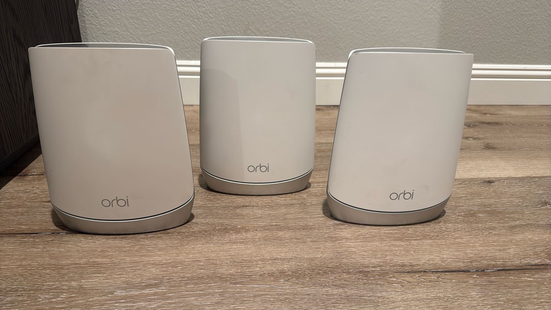 Netgear Orbi Wifi 6 AX4200 RBR750 with 2 Satellite Mesh Modules
