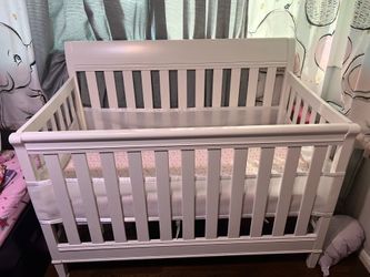 Baby crib