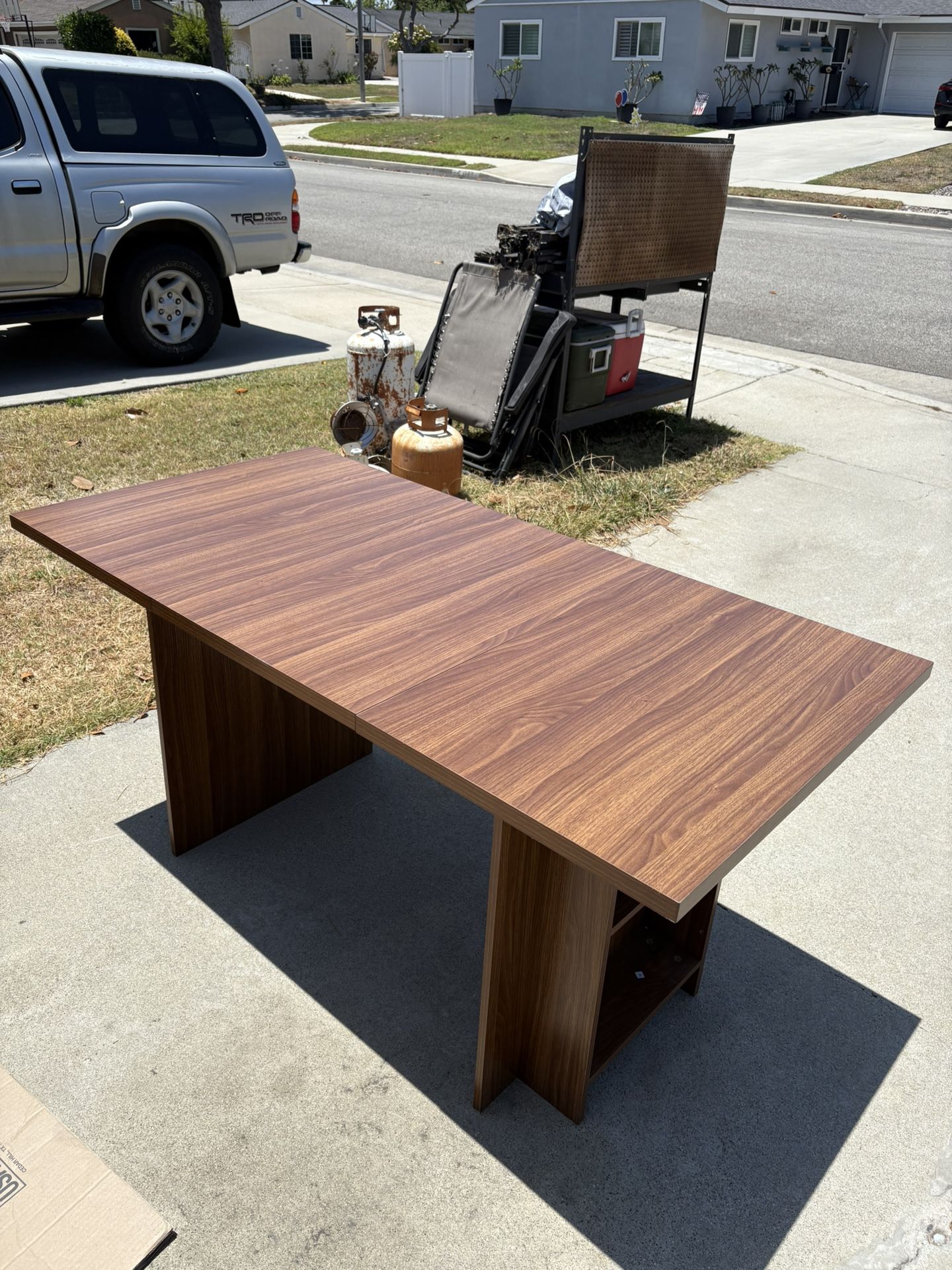 Office Table Desk,For Sale “New Condition “