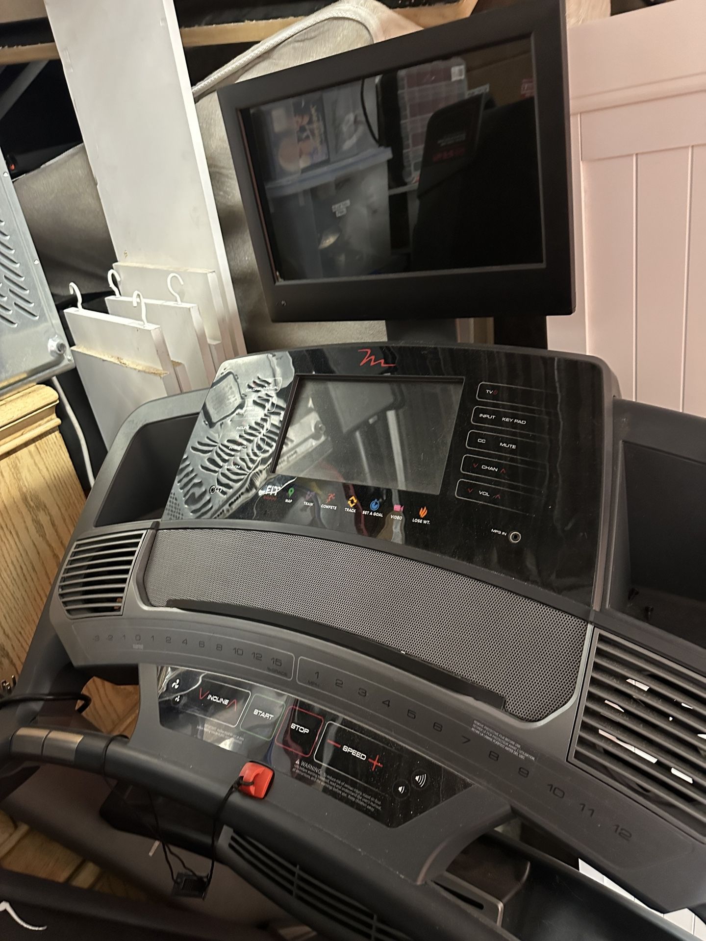 Treadmill Freemotion 890 for Sale in Miami, FL OfferUp