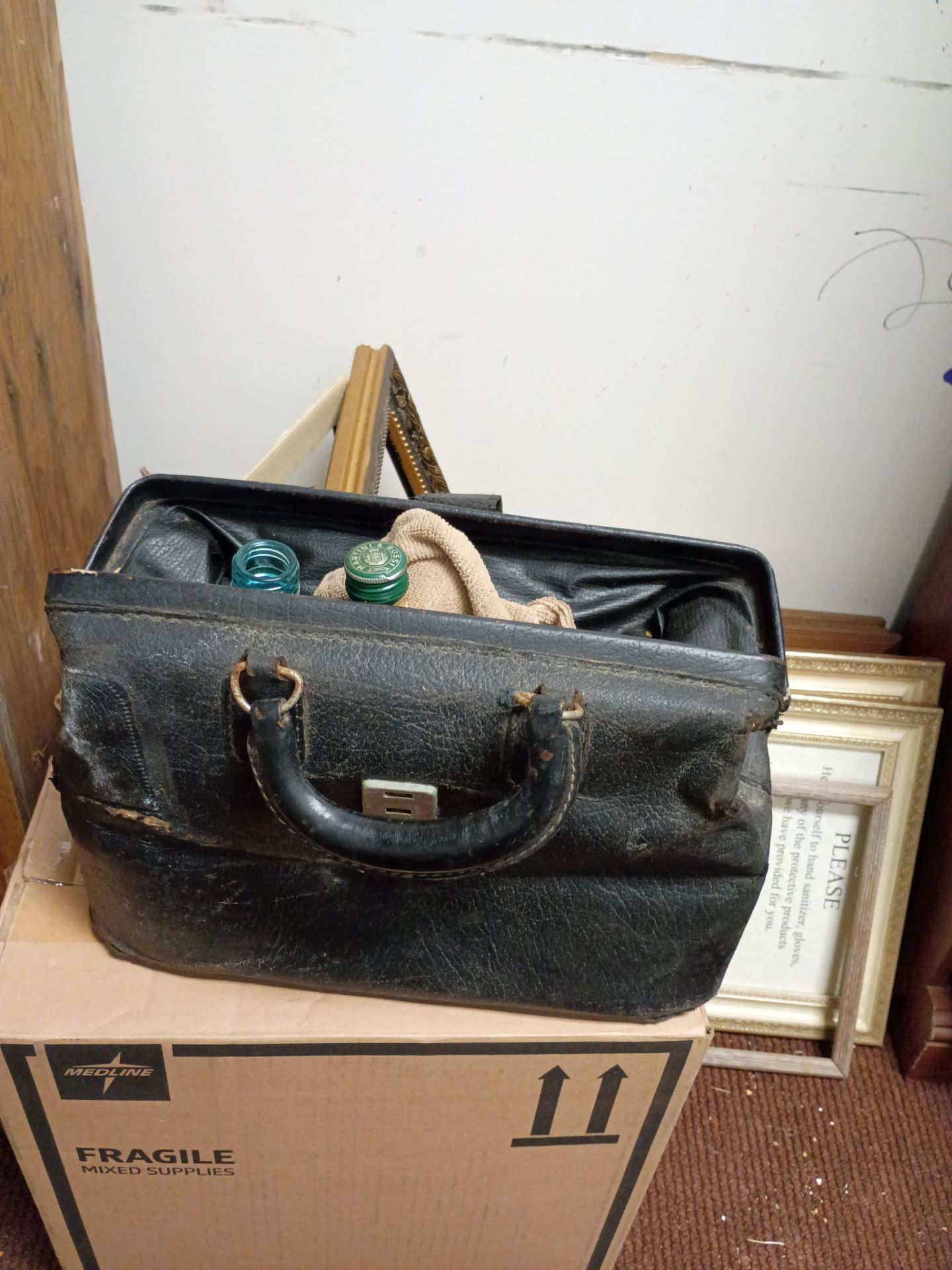 Vintage doctors medical case