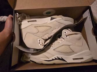 Jordans size 5y
