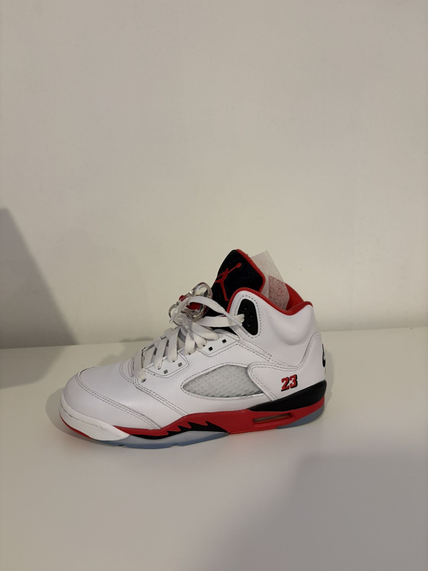 Jordan Retro 5 Fire Red