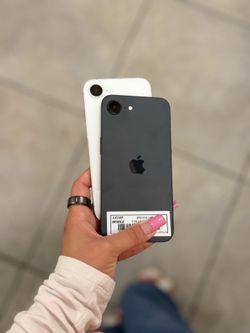 iPHONE 16E UNLOCKED 128GB