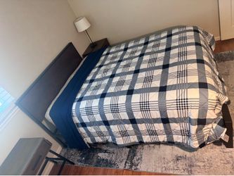 Full bed set with mattress and sheets