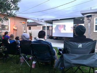Outdoor Projector Screen (Motorized)