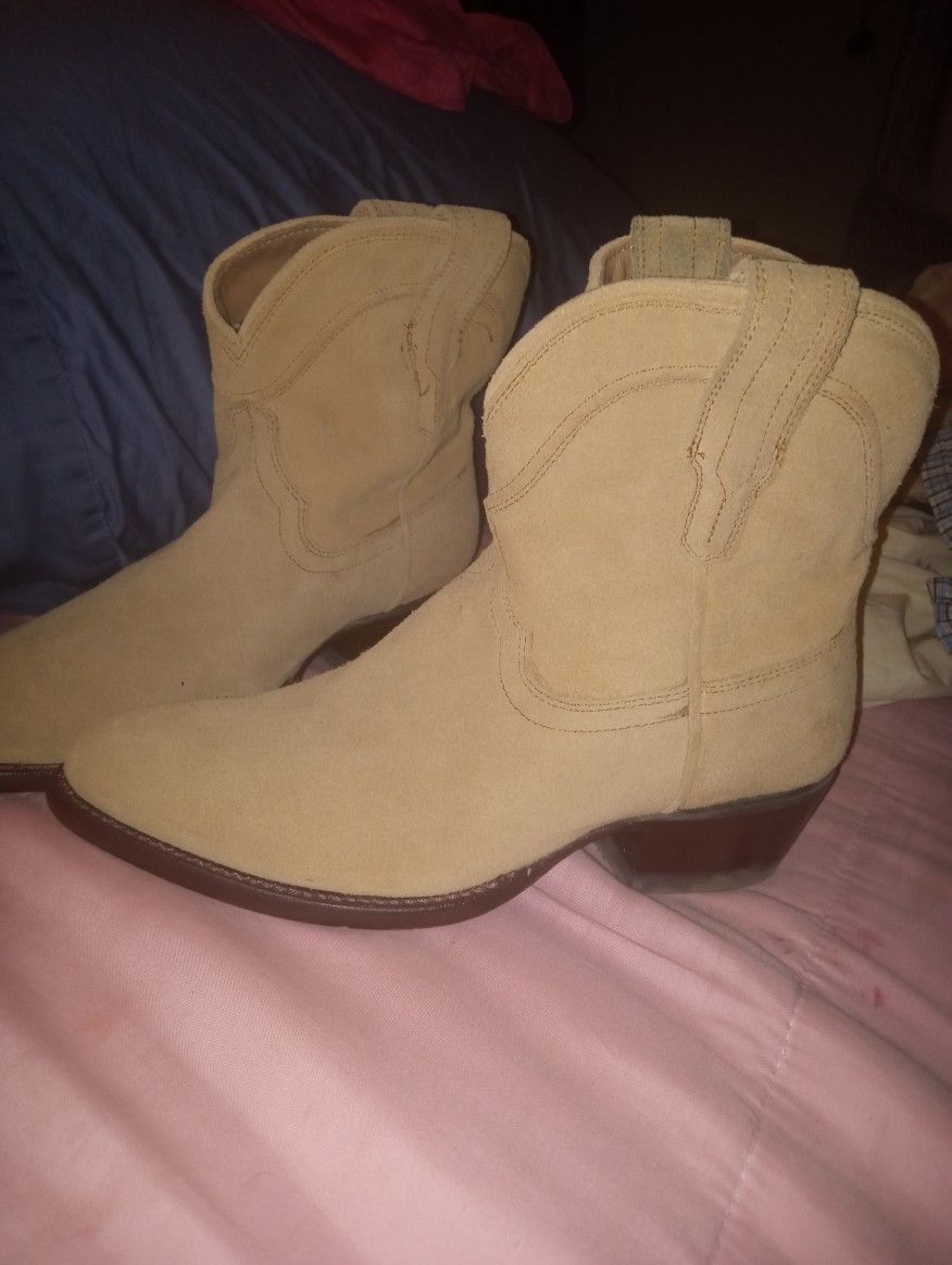 Tecovas....Woman's 71/2 Boots