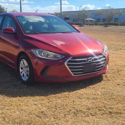 Hyundai Elantra 2017