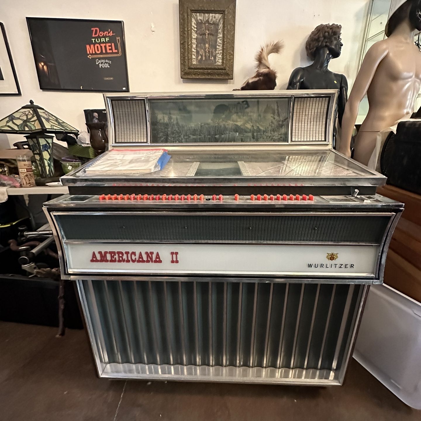 Wurlitzer Americana II 1968 Jukebox for Sale in San Pedro, CA