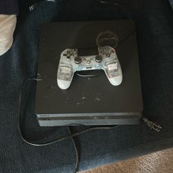 PlayStation 4 slim one terabyte