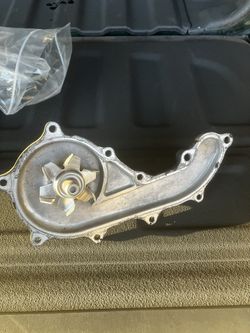 1998 Toyota Tacoma 2.4L Water Pump