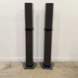 Bang & Olufsen Beovox Penta speakers  and matching pair of amplifiers 