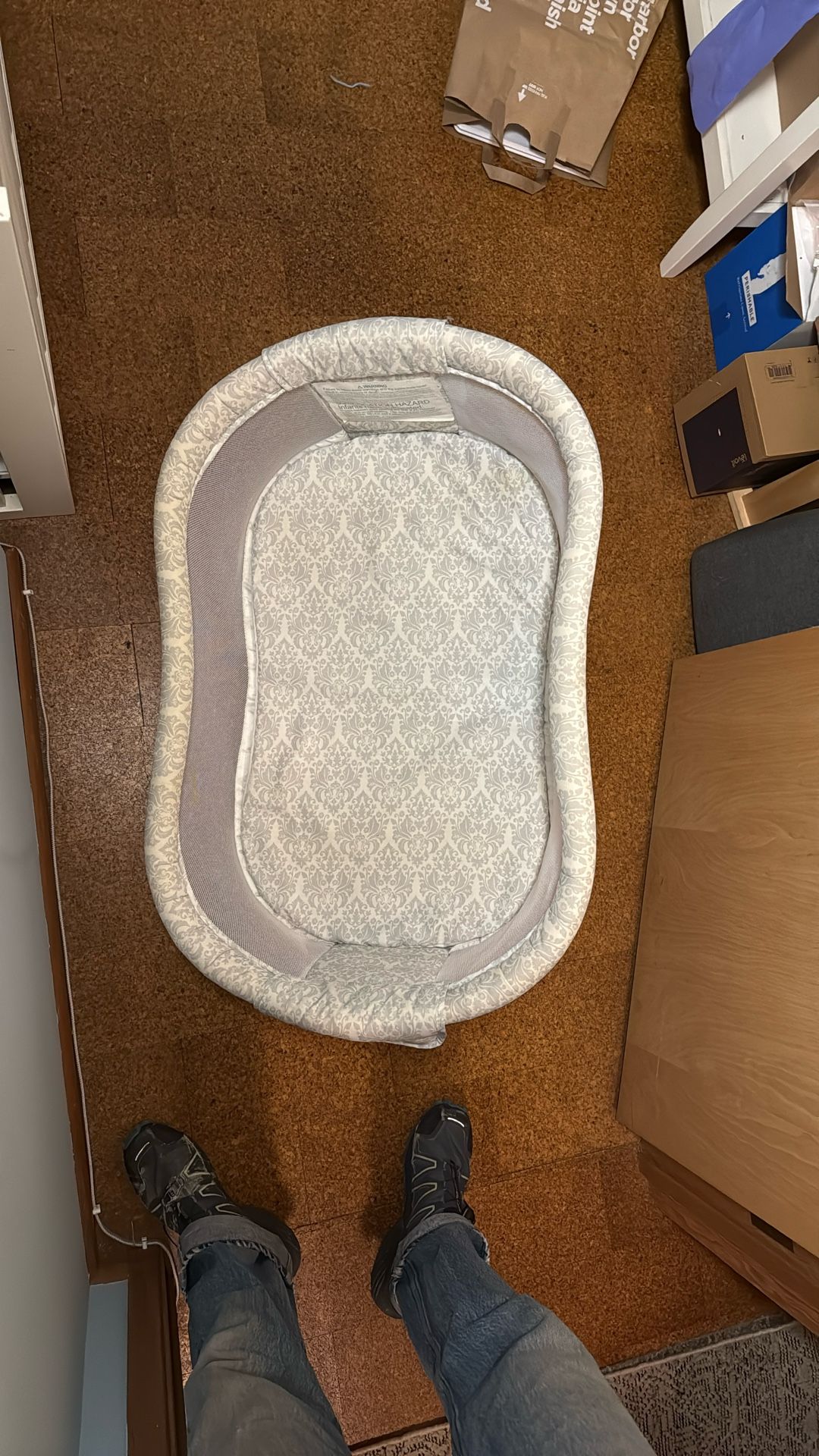 Halo bassinet