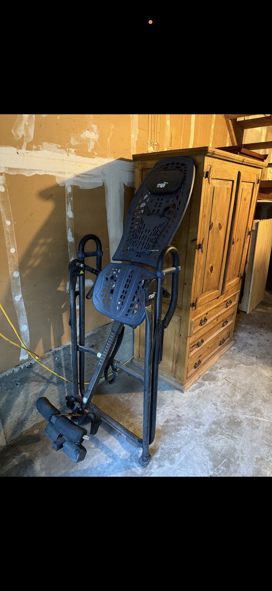 Teeter Hang Ups Inversion Table 