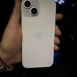 iPhone 15