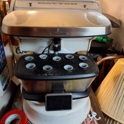 2 Aero Garden Plant Incubators With Supplies