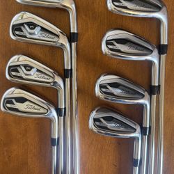 Titleist T300 Iron Set 5-PW, 48, 53 And SM7 56, 60