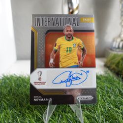 Neymar Jr World Cup Auto Soccer Card