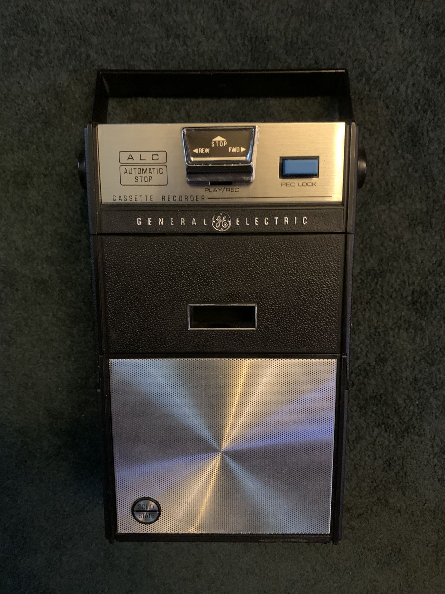 General Electric, taper recorder and player… New old stock General Electric 🎤🎤🎤🎤tape recorder and player… New old stock