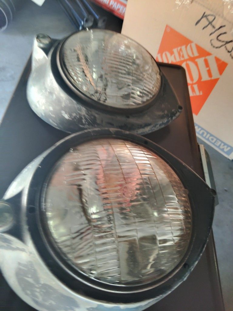 Headlight Assembly