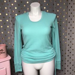 Maurices In Motion Size Medium Hoodie Shirt