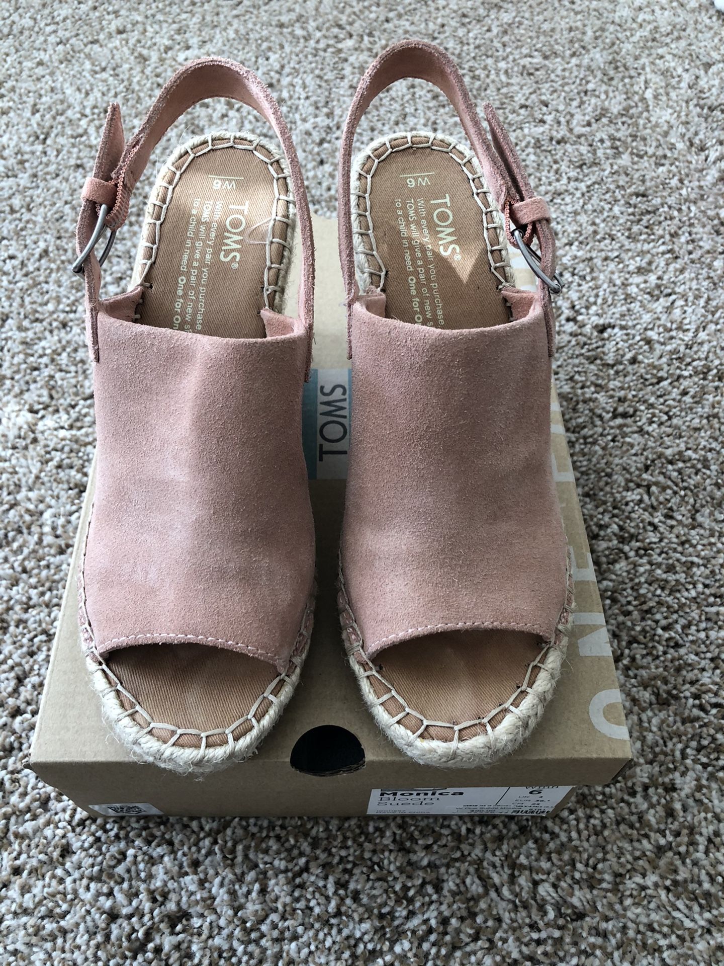 TOMS Monica Bloom Suede Wedges size 6