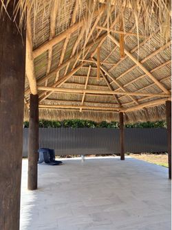 Tiki hut