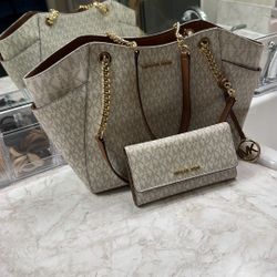 MK Purse With Free Wallet 