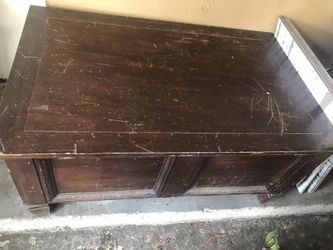Chest/ottoman table