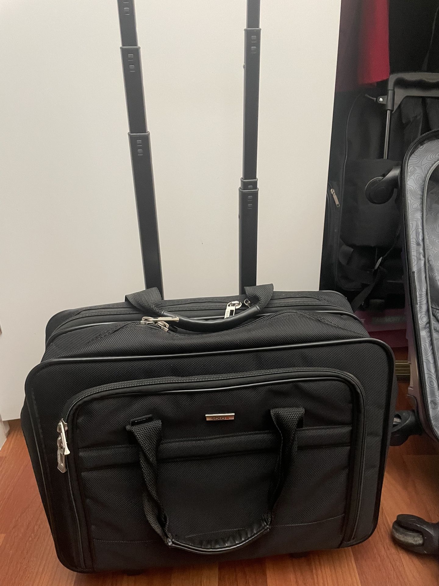SOLO Rolling Laptop Case Black