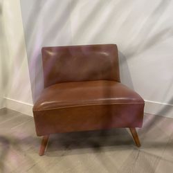 Cognac mid century store huxley chair