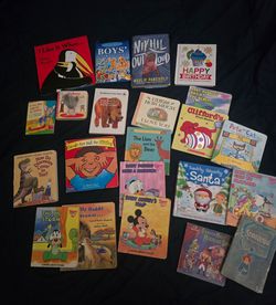 Assorted kids books