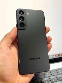 Samsung galaxy  s22