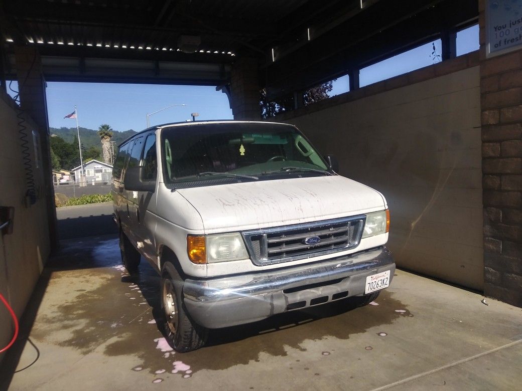 2006 Ford Econoline Cargo