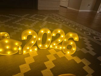 Grad numbers/letters