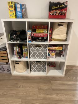 White 9 cube storage shelf organizer- used