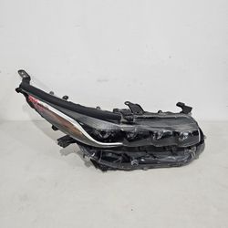 Toyota Prius Prime Right Headlight 2017 2018 2019 2020 2021 2022
