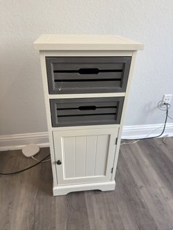 White Cabinet