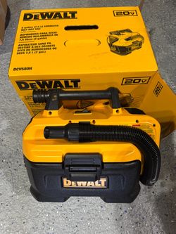 DEWALT 20-volt HEPA Shop Vacuum 2.0-Gallon Cordless Wet/Dry (Battery Not Included) NEW