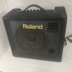 Roland KC-100 Four-Channel Mixing Keyboard Amplifier Working