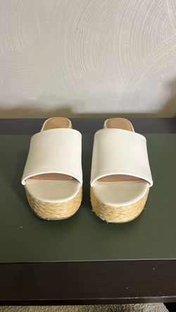 Time and Tru White Raffia Platform Slide Sandals - Size [10]