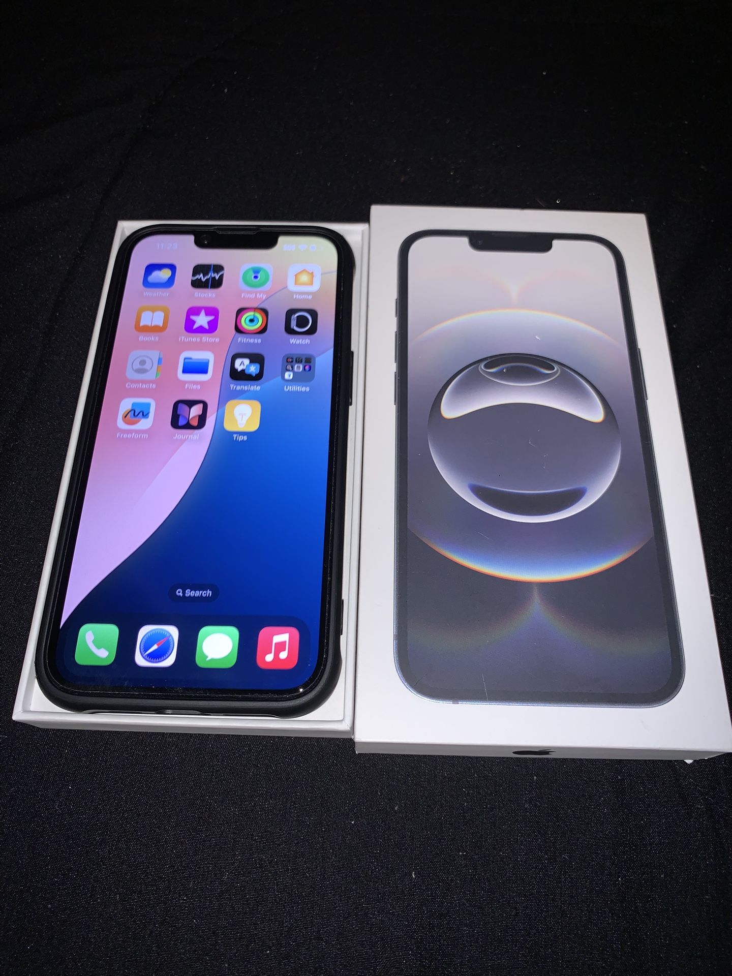 Iphone 16e at&t (CARRIER LOCKED)