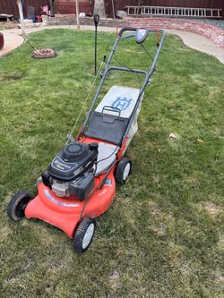 Husqvarna  power by Honda self  propelled rear wheels drive lawn mower,