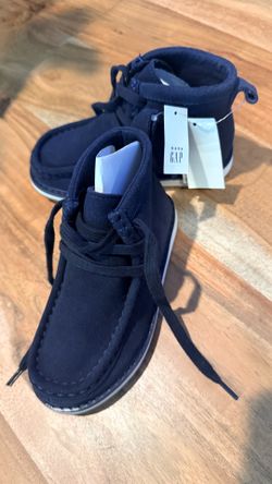 Gap navy size 10 kids faux suede lace up shoes for boys