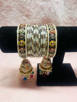 Bangles set