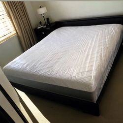King Size Mattress 12” Inches Thick Plush Firm New From Factory Wrapped in Plastic Also Available: Twin, Full And Queen Same Day Delivery 