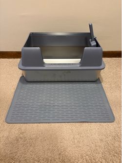Cat Litter Box XL with Silicone Mat