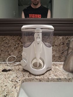 *MOVING SALE* Waterpik Water Flosser